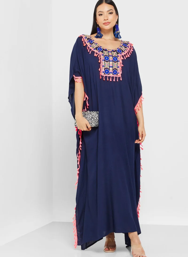 ARABIAN CLOSET Embroidered Flared Sleeve Kaftan