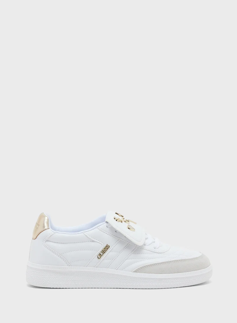 جس Lace Up Low Top Sneakers