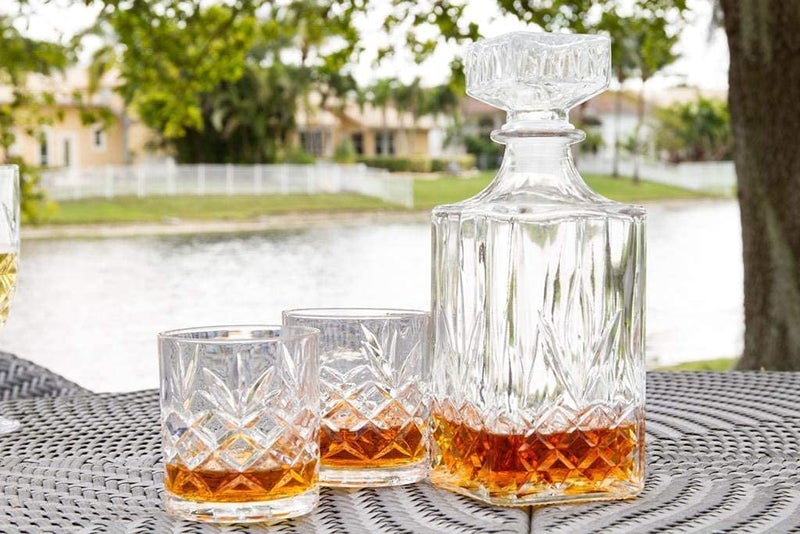 MARTVIA MARTVIA Crystal Whiskey Decanter Set, Hand Made Liquor Decanter Set with 6 Whiskey Glasses, Premium Whiskey Glasses Set for Men, Glasses Decanter Set for Liquor Alcohol Bourbon Whisky  - Image 5