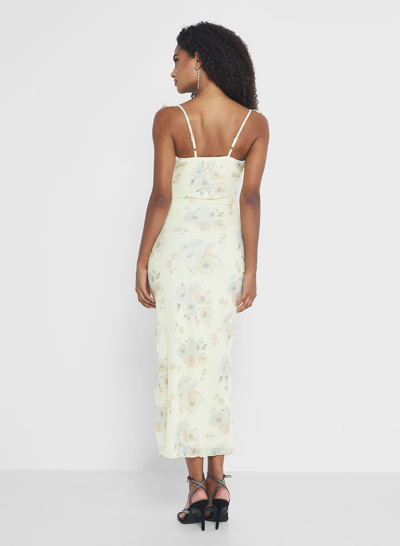 جينجر Frill Detail Floral Maxi Dress