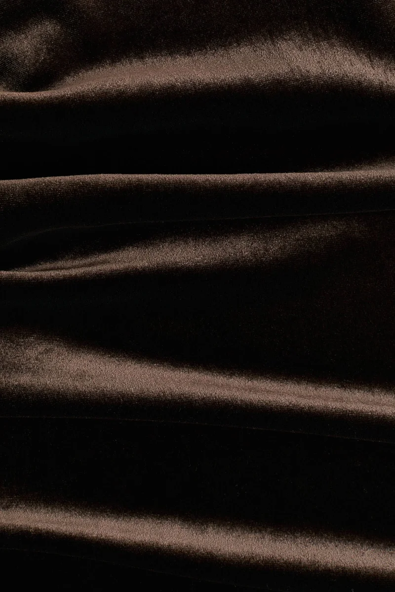 H&M Sleeveless velour dress