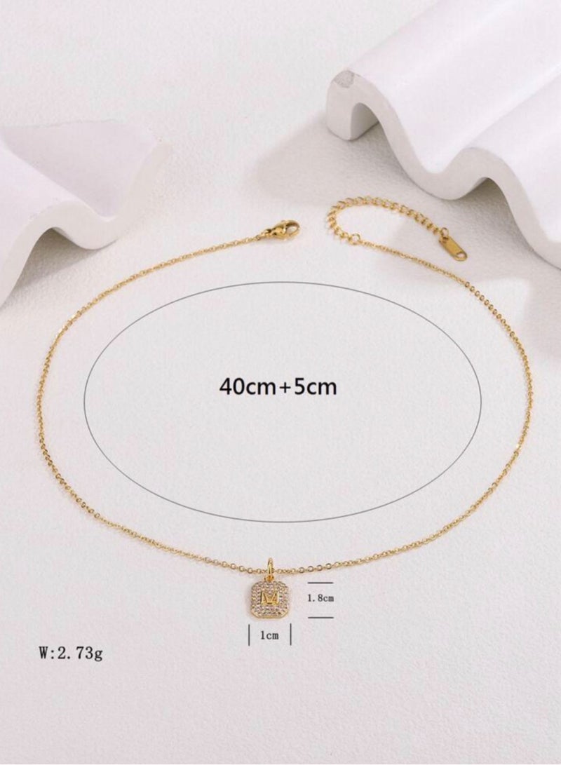 إيكوال سلسال نسائي مصنوع من الاستانلس ستيل مطلي باللون الذهبي بتعليقة صغيرة جدًا مرصعة بالزركون - Image 4