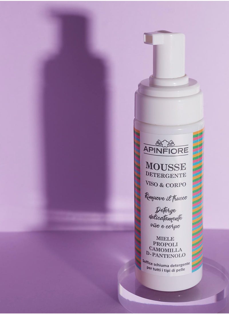 Face And Body Cleansing Mousse, Honey, Propolis, Chamomile 150ml