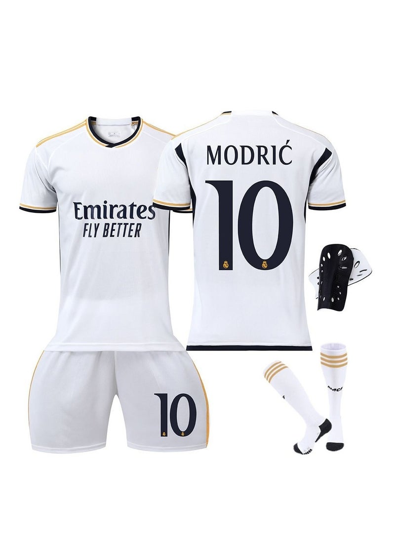 4-piece set of new Real Madrid football jersey size 10