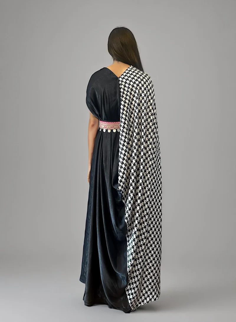 ECSTACY Black Side fit Kaftan