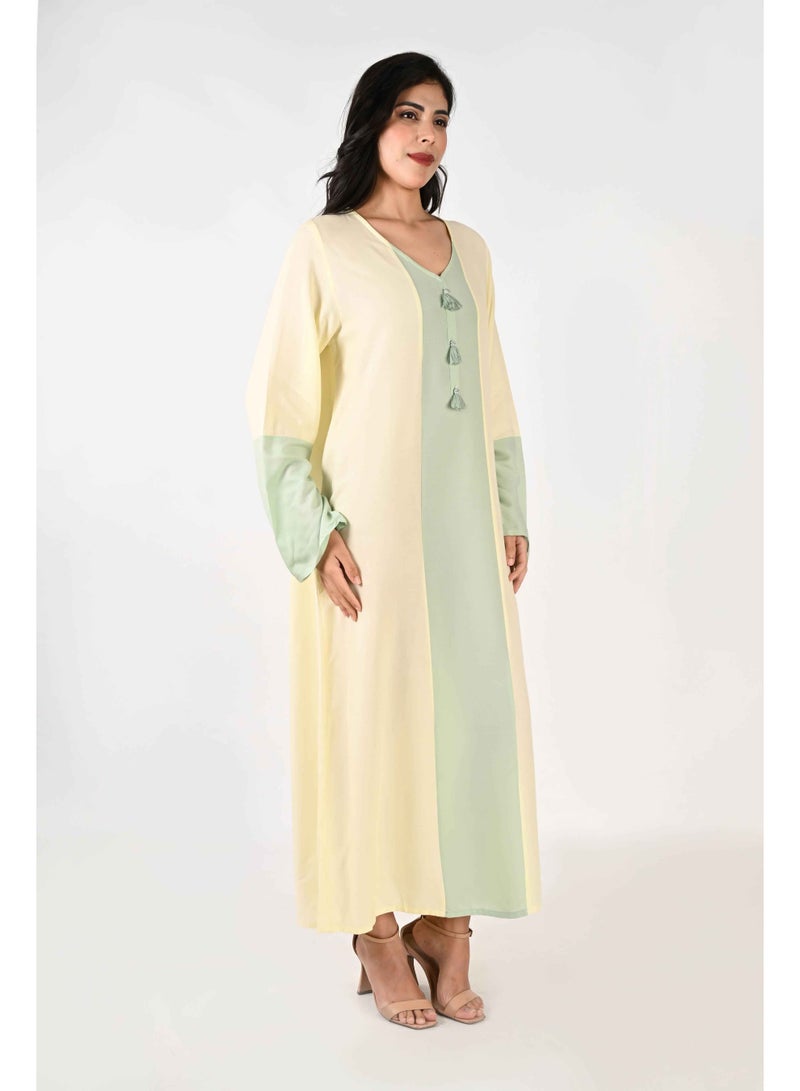 LINELLE جلابية لينيل للسيدات - تصميم بلونين أصفر زبدة ورمادي مع تفاصيل من الدانتيل - Image 1