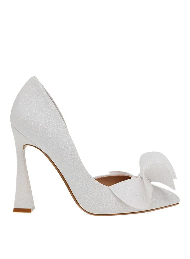 Nobble Women's Ivory Heels