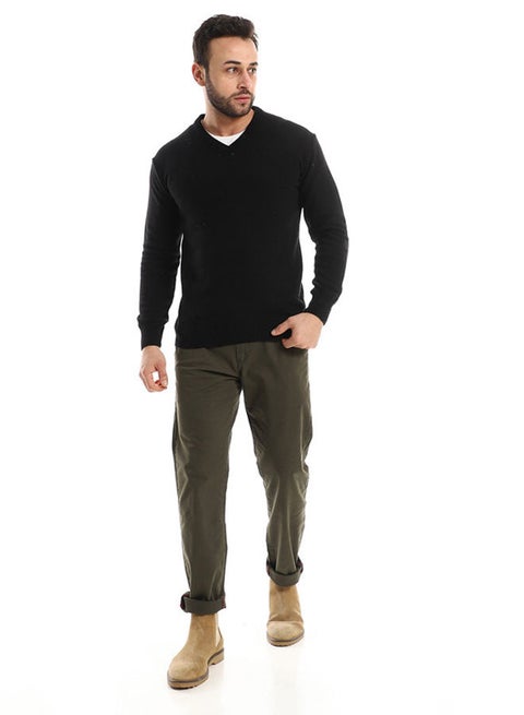 Knitted Black V-Neck Slip On Pullover