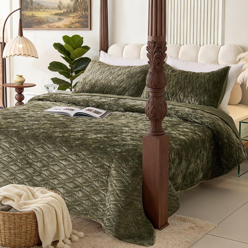 LR Rocaloca Luxury Oversized King Quilt 120x120 Bedspreads Coverlet Bedding Set Velvet Comforter King Size 3 Pieces Set with 1 Quilted Beauty Bedspreads and 2 Pillow Shams 20x36,Army Green - Image 2