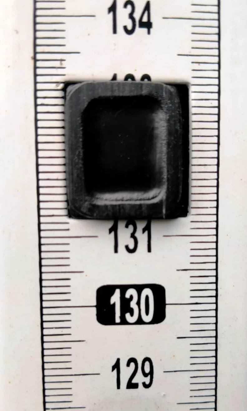 Union PUSH BUTTON (LOCK) FOR ALUMINIUM LEVELLING STAFF (SQUARE TYPE) - Image 2