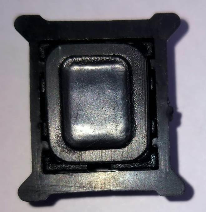 Union PUSH BUTTON (LOCK) FOR ALUMINIUM LEVELLING STAFF (SQUARE TYPE) - Image 1