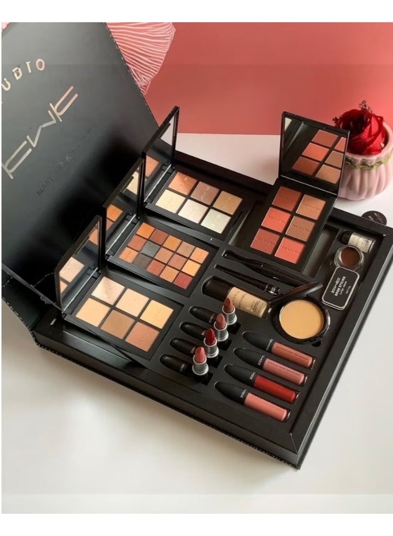 kwk Studio Kwk Makeup Kit Consists Of 19 Pieces - Image 3