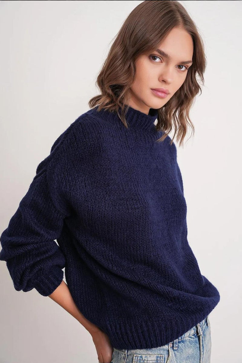 Mixray Relaxed Fit Crew Neck Thick Knit Sweater - Image 4