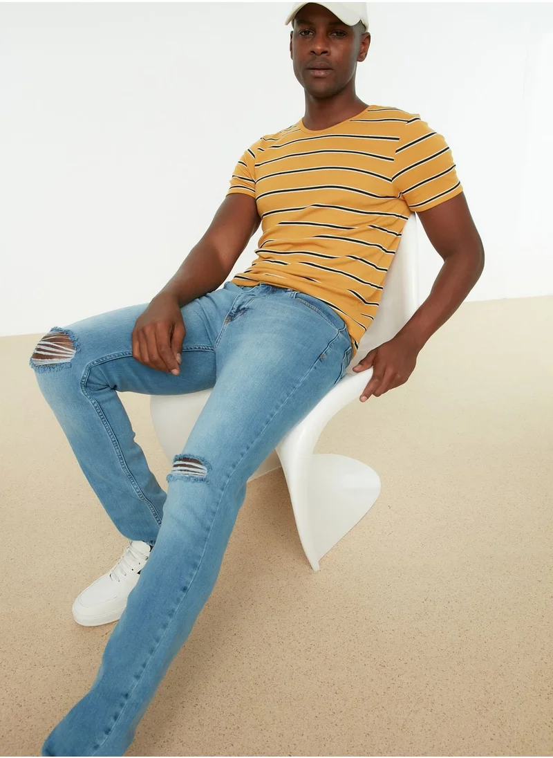 trendyol Distressed Skinny Fit Jeans