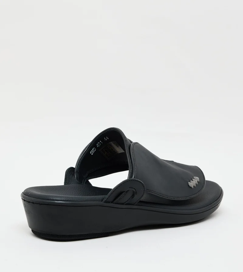 STEVE MADDEN  Omani Sandal Black Men's Sandals for Men | Best Price UAE
