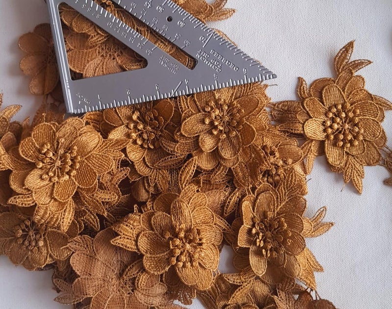 Generic Siya's Decor Sew On Zari Floral Patch for Saree,Suit, lahanga, Dresses, Lace Jewelry, Used As Designer Embroidery Patch,Applique,Sewing Supplies,3D Zari Lace Patch Work, DIY Art & Craft And other sewing Decorations, Home Decoration etc ( 5 zari flower Patches) - Image 3