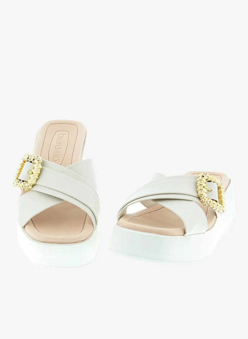 Beira Rio Off White Flat Sandals for Women – Stylish Ladies Flat Sandals & Comfortable Flat Slippers for Women | Best Price UAE