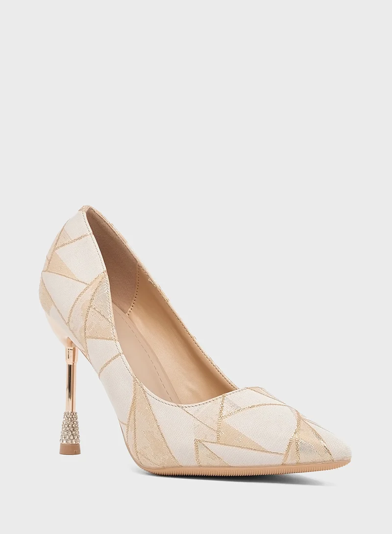 خزانة High Heeled Pump