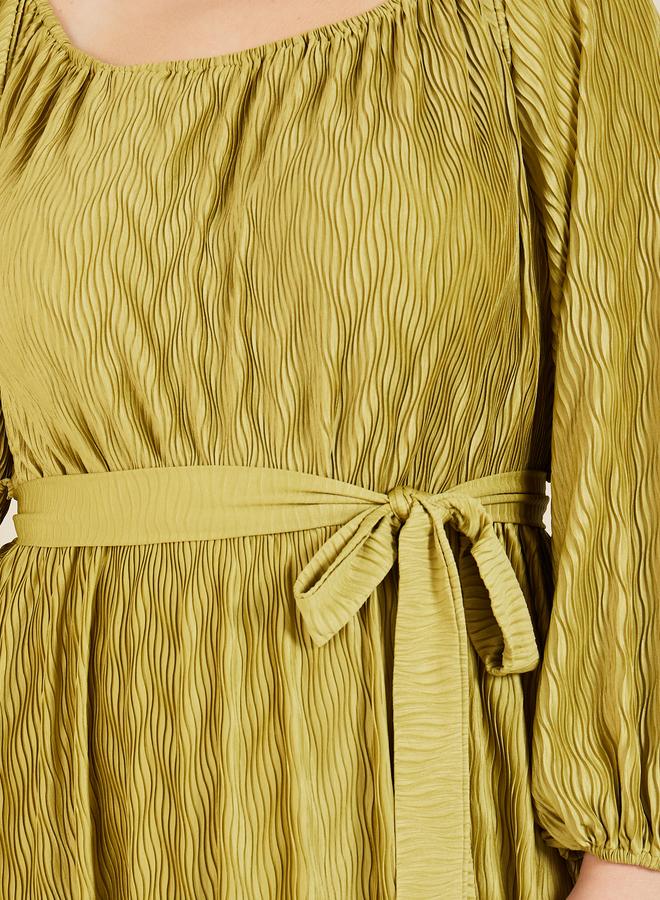 Styli Styli Plus Satin Plisse Textured A-Line Maxi Dress with Self Tie Up - Image 3
