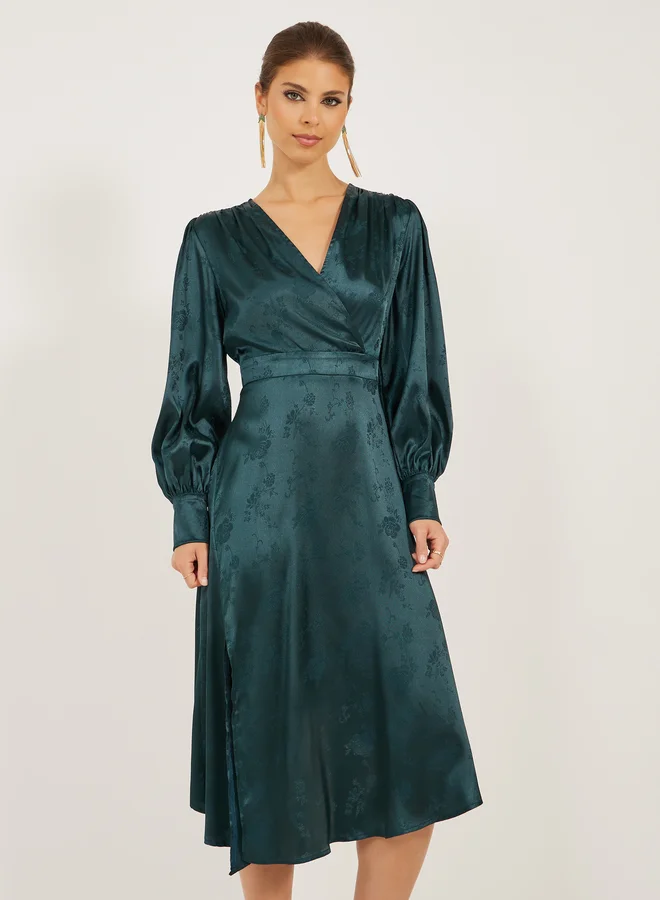 ستايلي فستان ميدي A-Line بأكمام طويلة مطوي بنقشة Styli