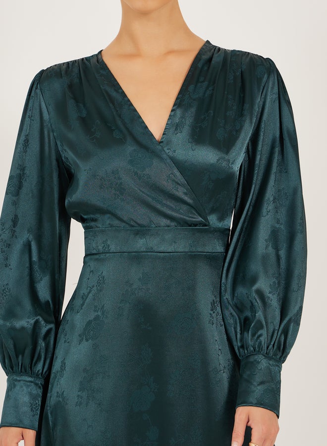 Styli Textured Long Sleeves Pleated A-Line Midi Dress - Image 4