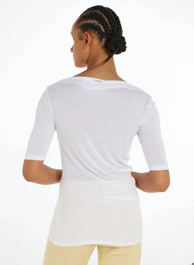 كالفن كلاين توب بخامة منسدلة