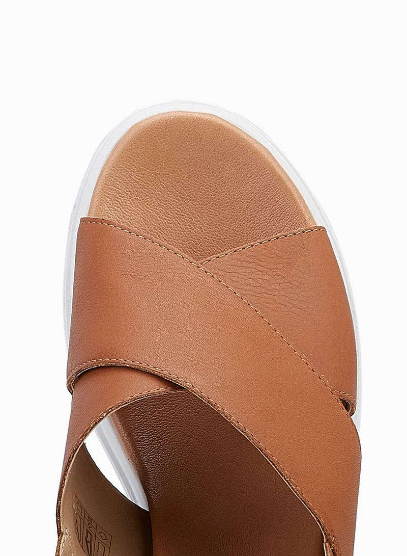 ALDO Cognento Cross Strap Platform Sandals