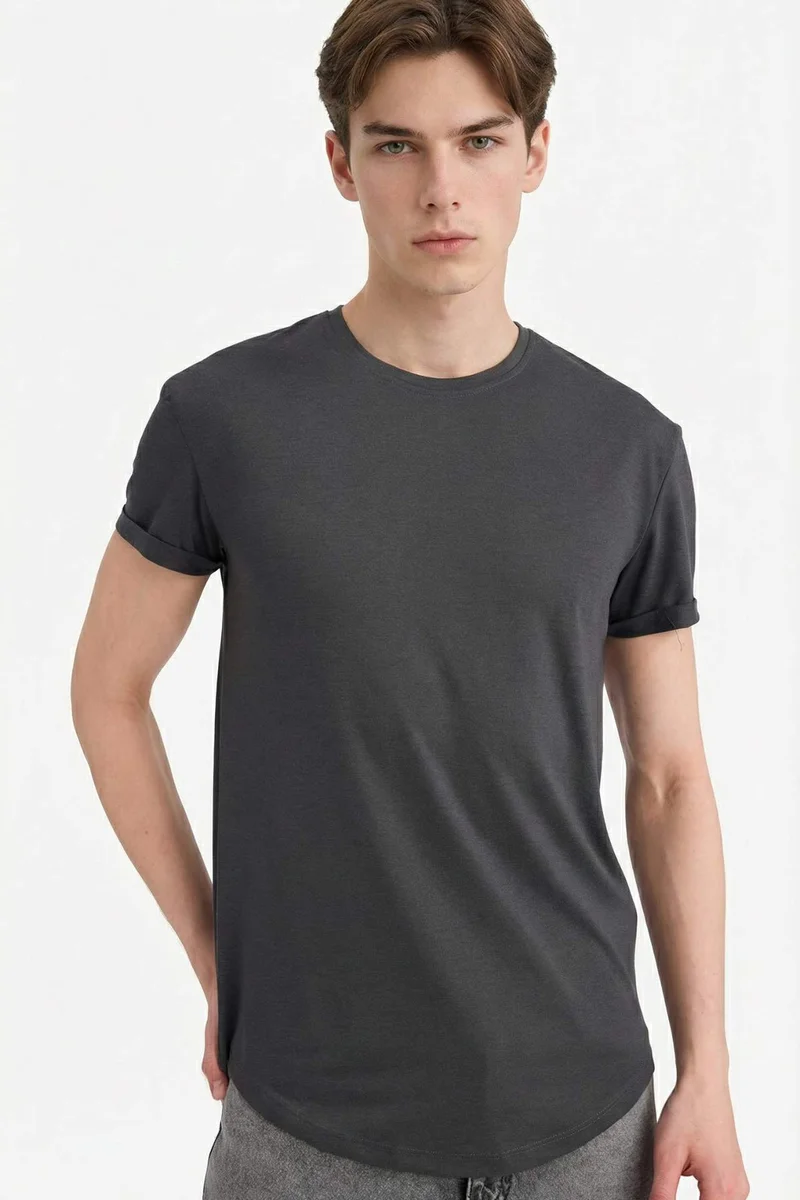 ديفاكتو Long Muscle Fit Crew Neck Basic T-Shirt