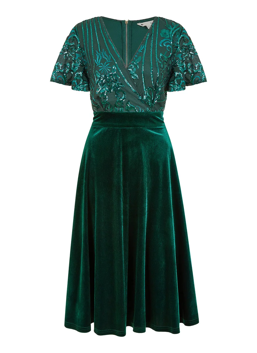 يامي Embellished Velvet Wrap Skater Midi Dress