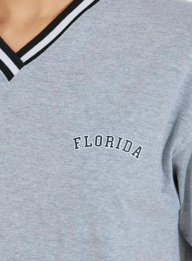 Styli Regular Fit Florida Print V Neck T-Shirt