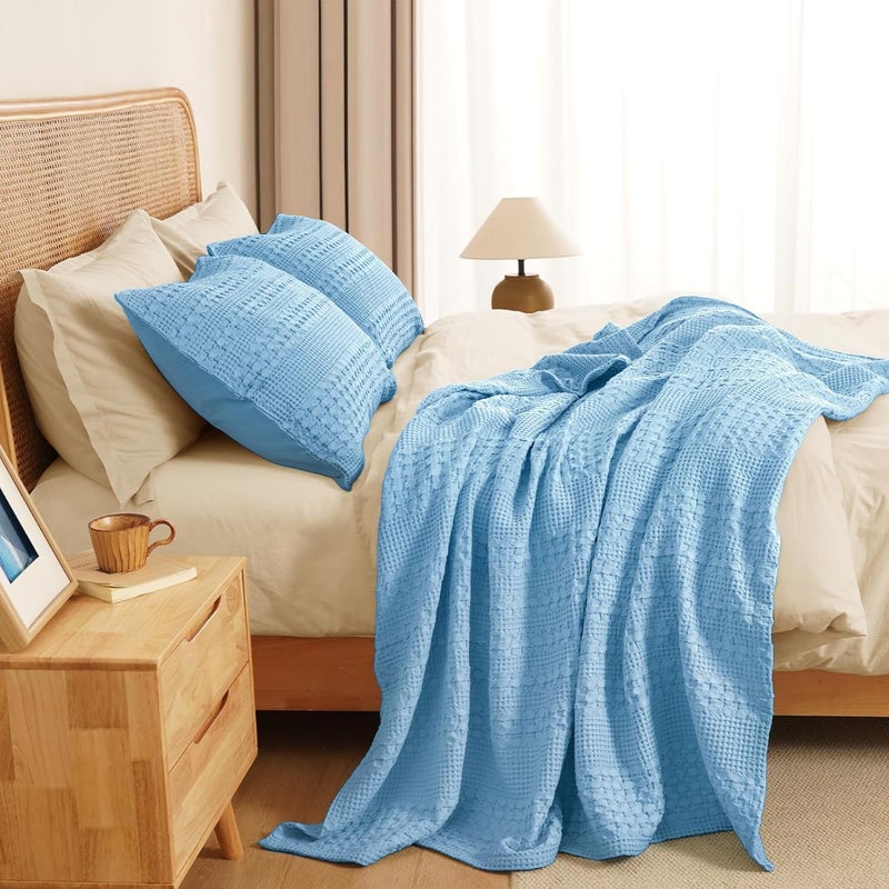 PHF بطانية رمي من قماش الوافل 100% قطن، ناعمة وخفيفة وقابلة للتنفس، مثالية لفصل الصيف للاستخدام على الأريكة أو السرير، بطانية منسوجة فاخرة لجمال المنزل والمكتب، 127 سم × 152 سم، أزرق سماوي - Image 5
