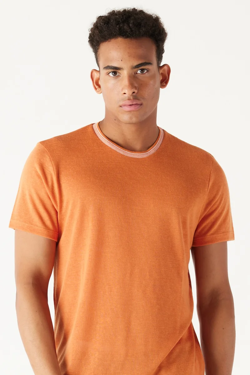 Altınyıldız Classics Men's Orange Slim Fit Narrow Cut Crew Neck Linen Look T-Shirt