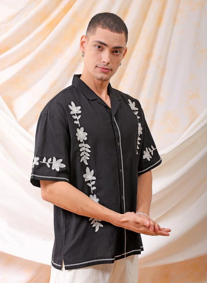 The Indian Garage Co Men Relaxed Fit Placement Embroidered Half Sleeves Cuban collar Resort Wear Shirt