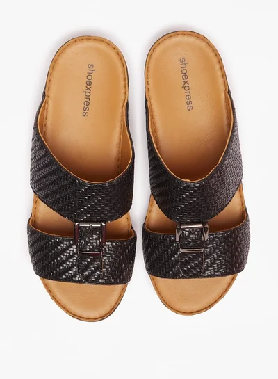 شو اكسبرس Mens Textured Slip-On Arabic Sandals With Buckle Accent