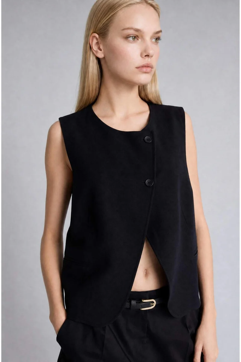 Defacto Asymmetric V-Neck Linen Blended Vest