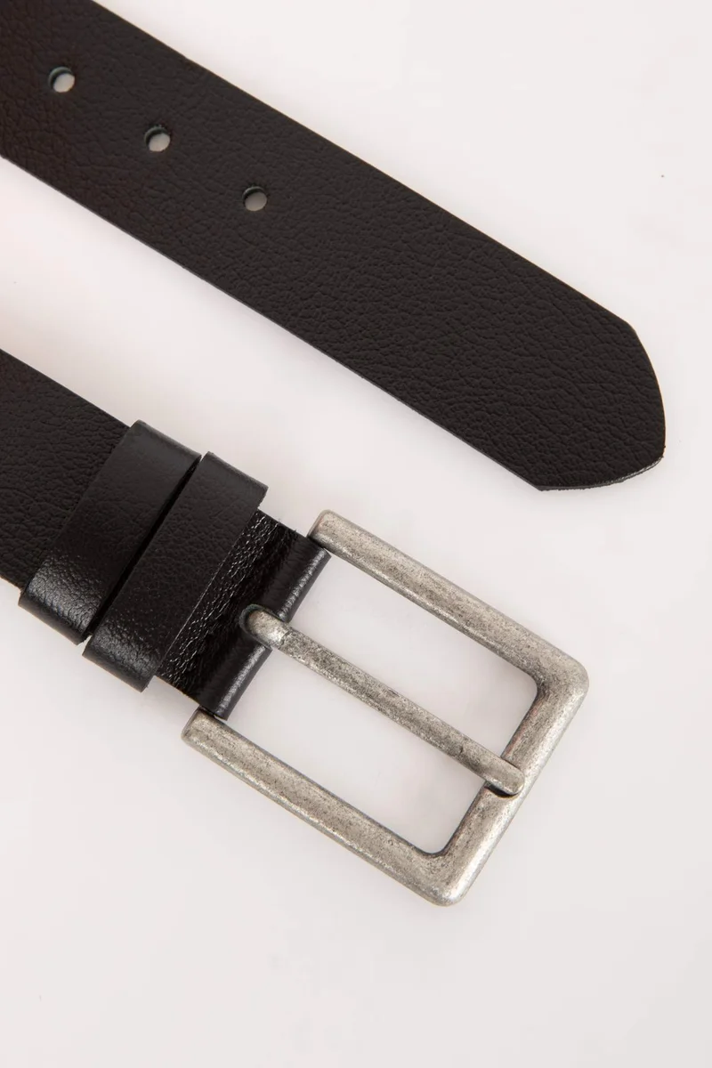 ديفاكتو Man Rectangle Clasp Leather