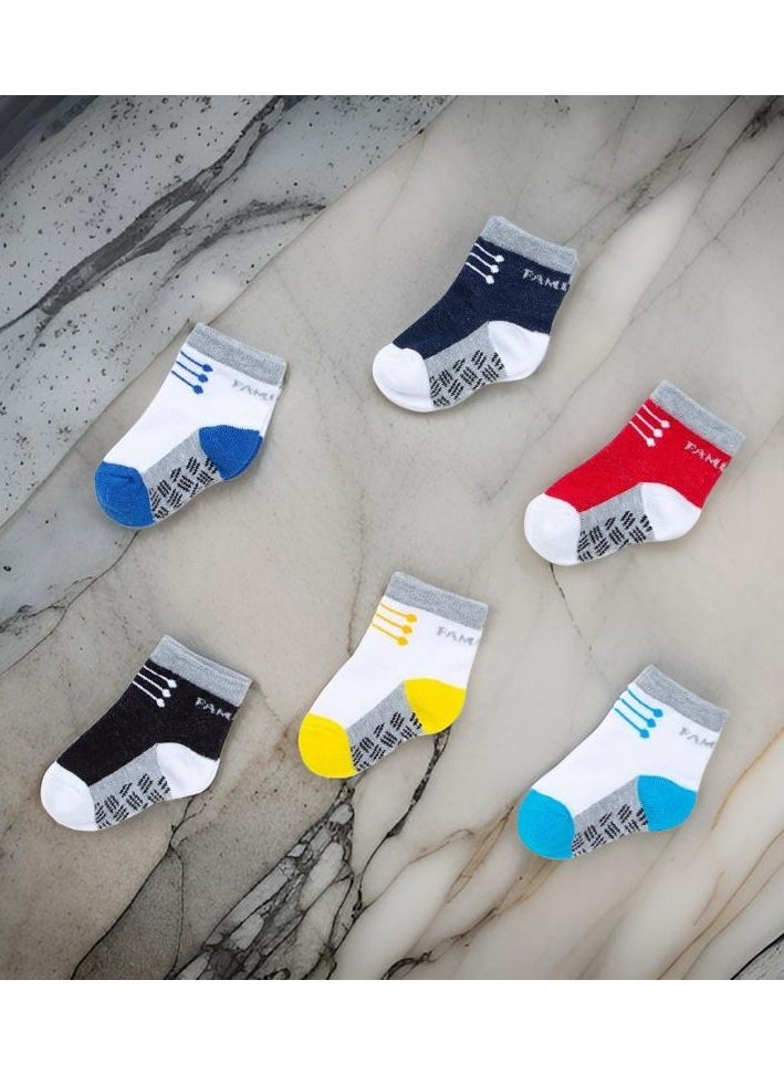 Generic Natural Cotton Socks for Newborns – 4 Stylish and Comfortable Pieces! (Multi-colored)  - Image 3