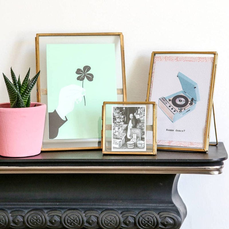 ARTINCO ARTINCO Art India Collections Table Top Glass Brass Photo Frame for Table Decoration Desk 8x10  - Image 3