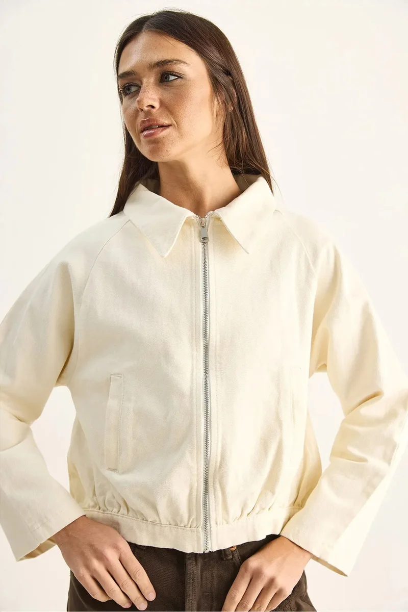 بيانكو لوتشي LUCCI Cotton Poplin Cropped Bomber Jacket