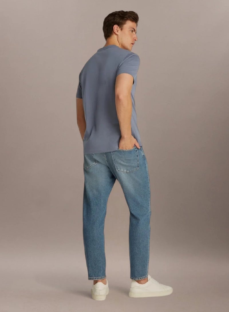 كالفن كلاين تيشرت مزين بشعار كلفن كلاين - Image 2