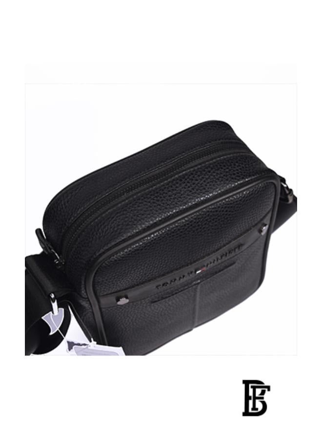 Tommy Hilfiger Plus Black Leather Original Tommy Hilfiger AM0AM10564 Crossbody Messenger Bag For Men menbag031  - Image 3