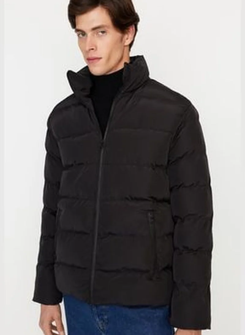 trendyol Black Men's Regular Fit Windproof Puffy Coat.