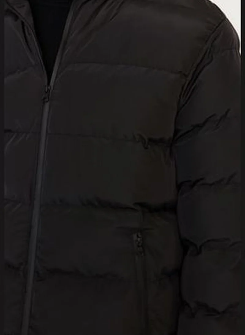 trendyol Black Men's Regular Fit Windproof Puffy Coat.