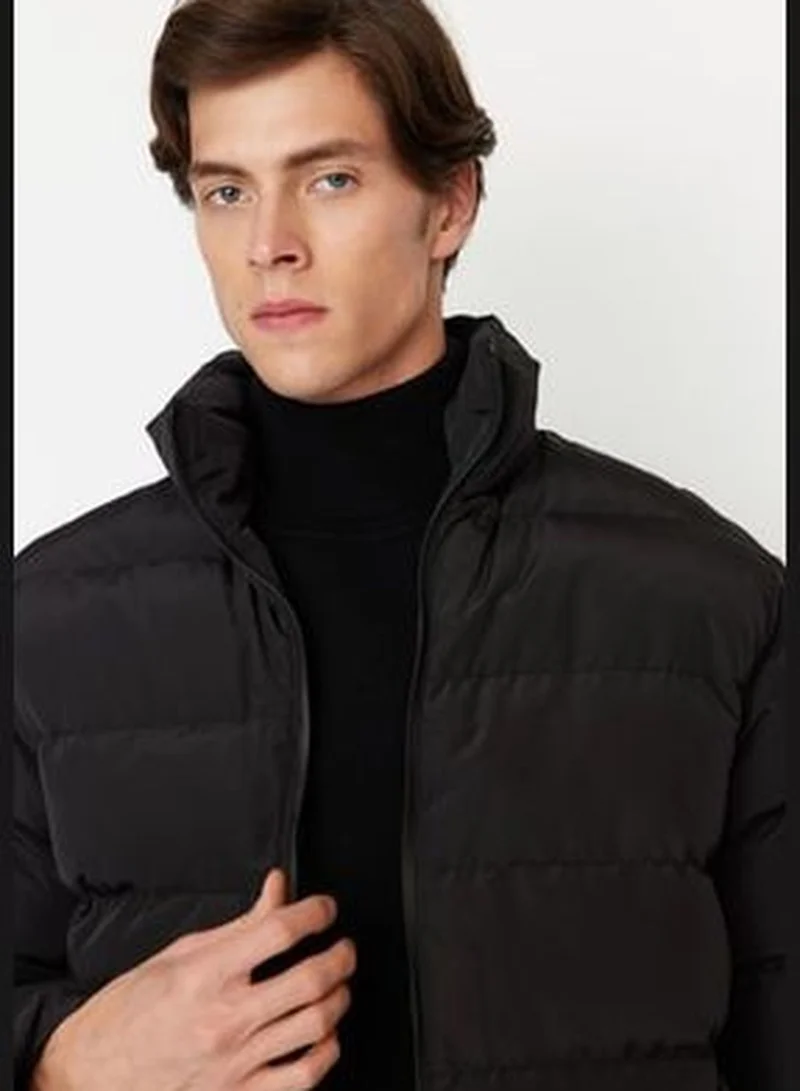 trendyol Black Men's Regular Fit Windproof Puffy Coat.