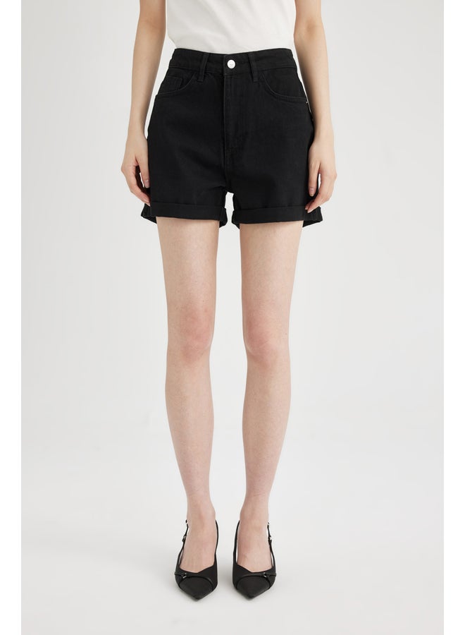 DeFacto Woman Mom Fit Denim Shorts - Image 3