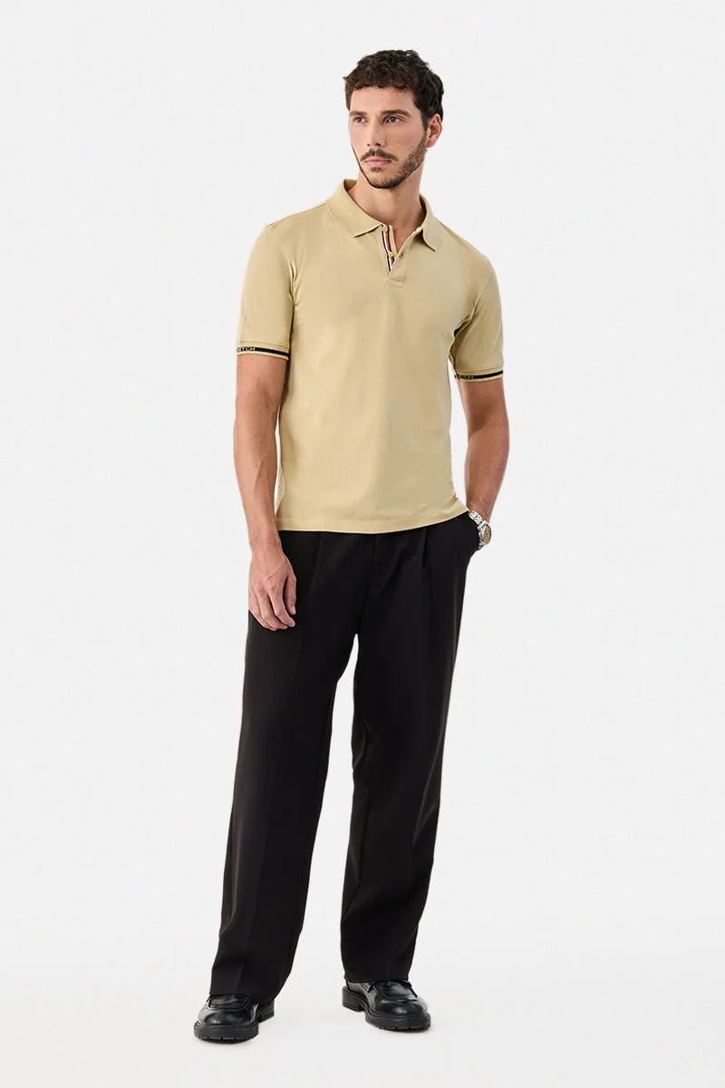 سنيتش Beige Solid Half Sleeve Regular Fit T-Shirt