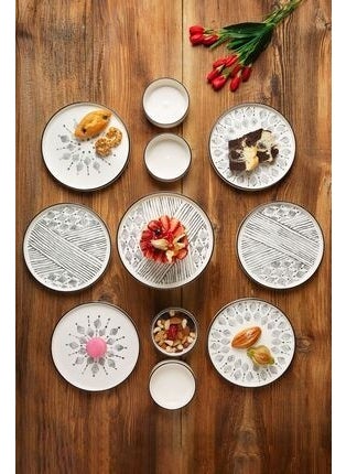 Kitchen Life - طقم فطور مكون من 11 قطعة لـ 6 أشخاص مع أطباق تقديم قائمة - طقم تقديم أبيض وأسود 19x19x11 سم - Image 1