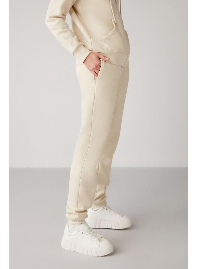GRIMELANGE Marıtza Women's Fleece-Lined 100% Organic Cotton Jogger Pants with Elastic Waist and Legs, Relaxed Vanilla. - Image 2