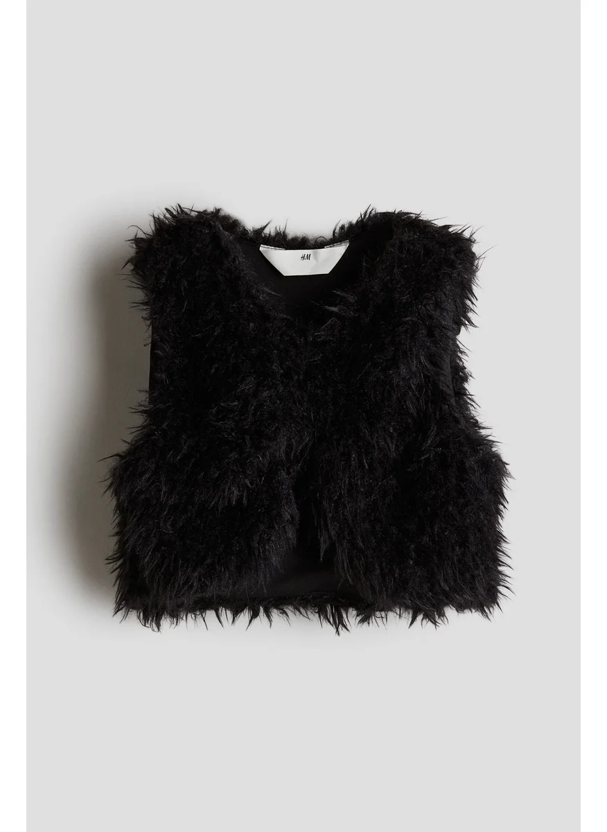 H&M Fluffy Gilet