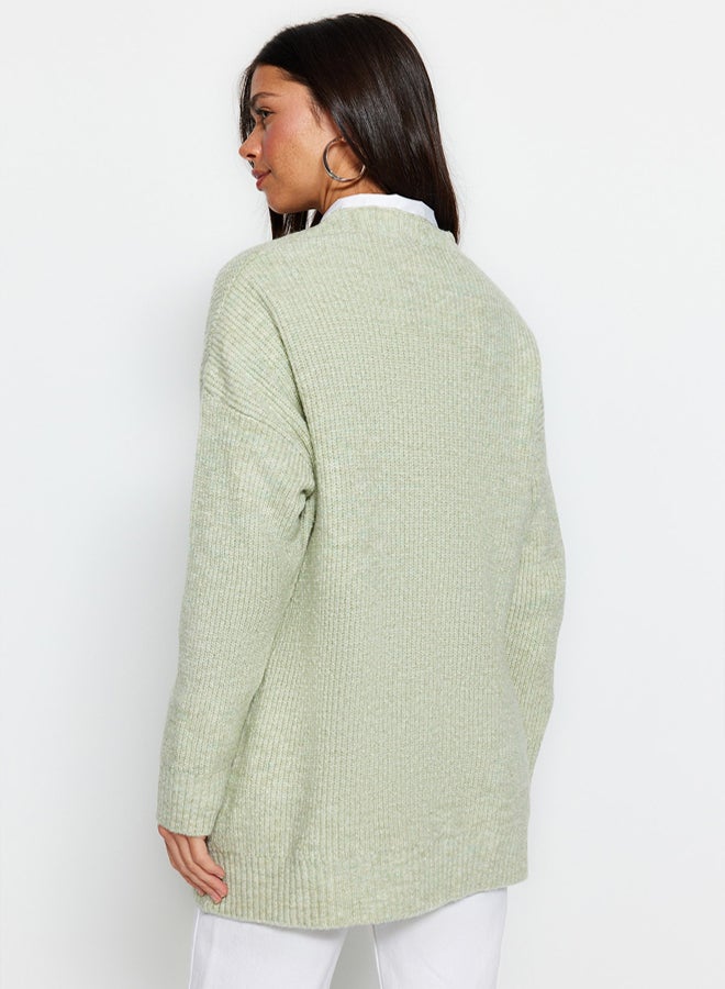 trendyol Mint Buttoned V Neck Knitwear Cardigan - Image 5
